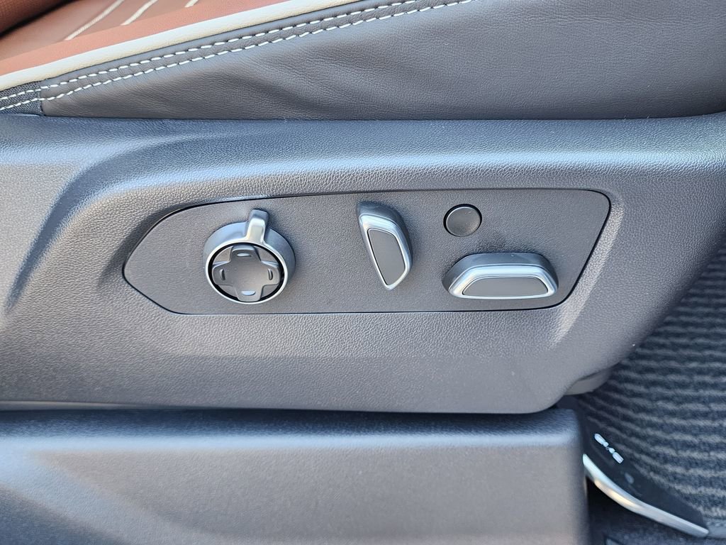 New 2026 GMC Sierra 3500 Denali Ultimate image 44