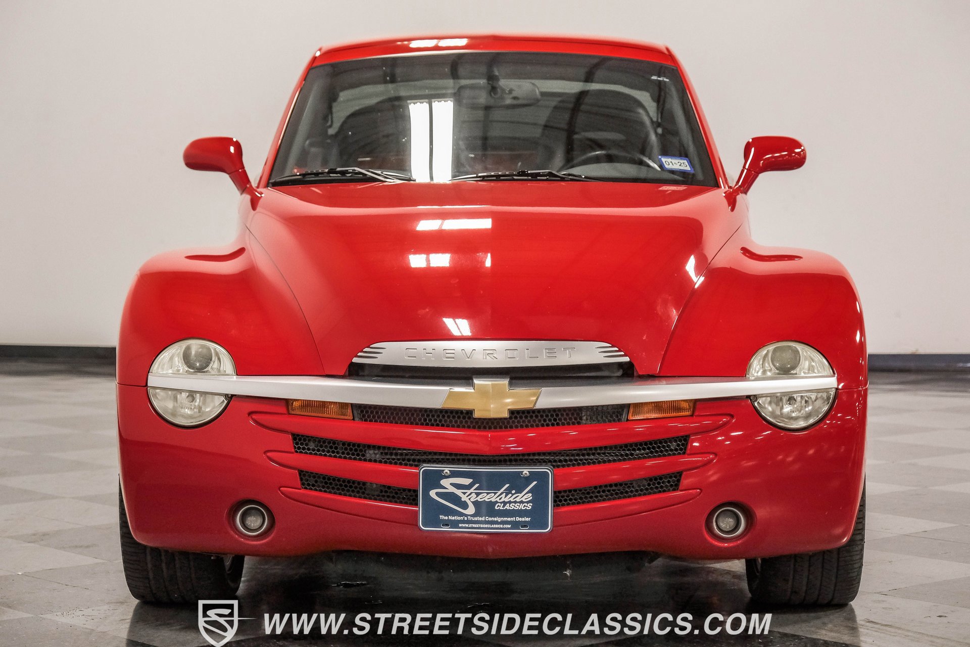 Used 2003 Chevrolet SSR w/ Preferred Equipment Group image 19