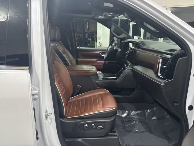 Used 2024 GMC Sierra 2500 Denali Ultimate w/ LPO, GMC Protection Package image 33