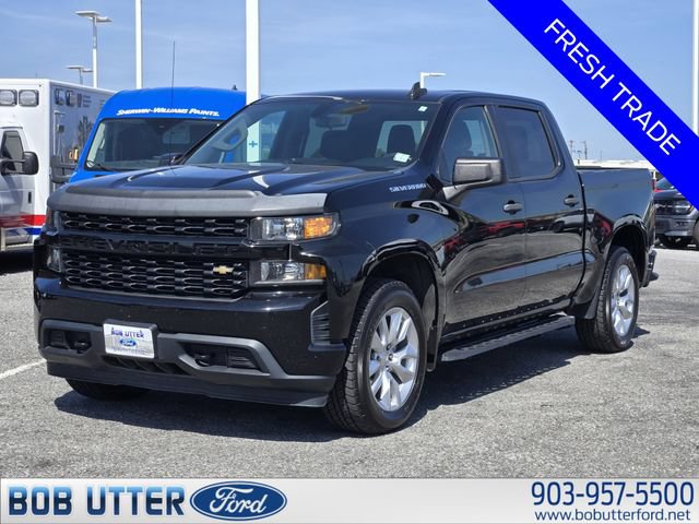 Used 2020 Chevrolet Silverado 1500 Custom w/ Custom Value Package RWD image 4