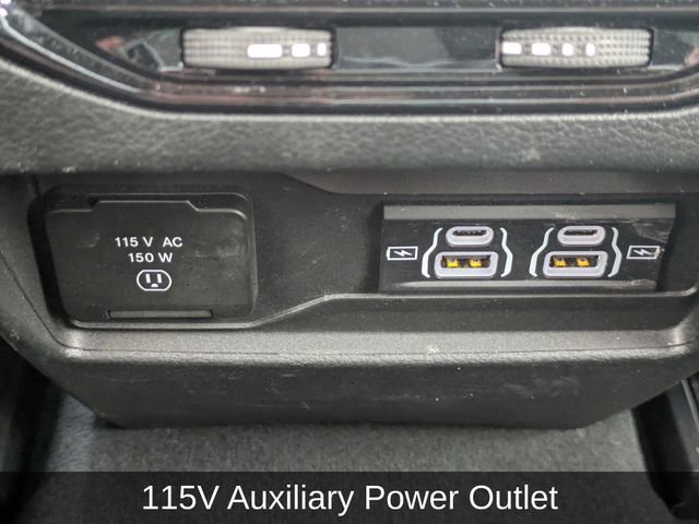 Used 2024 Jeep Grand Cherokee Laredo X w/ Luxury Tech Group I AWD/4WD image 17