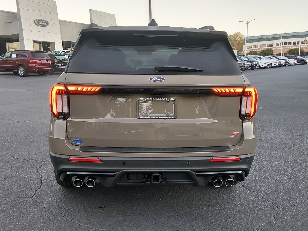 New 2027 Ford Explorer ST w/ Sun And Sound Package AWD/4WD image 5