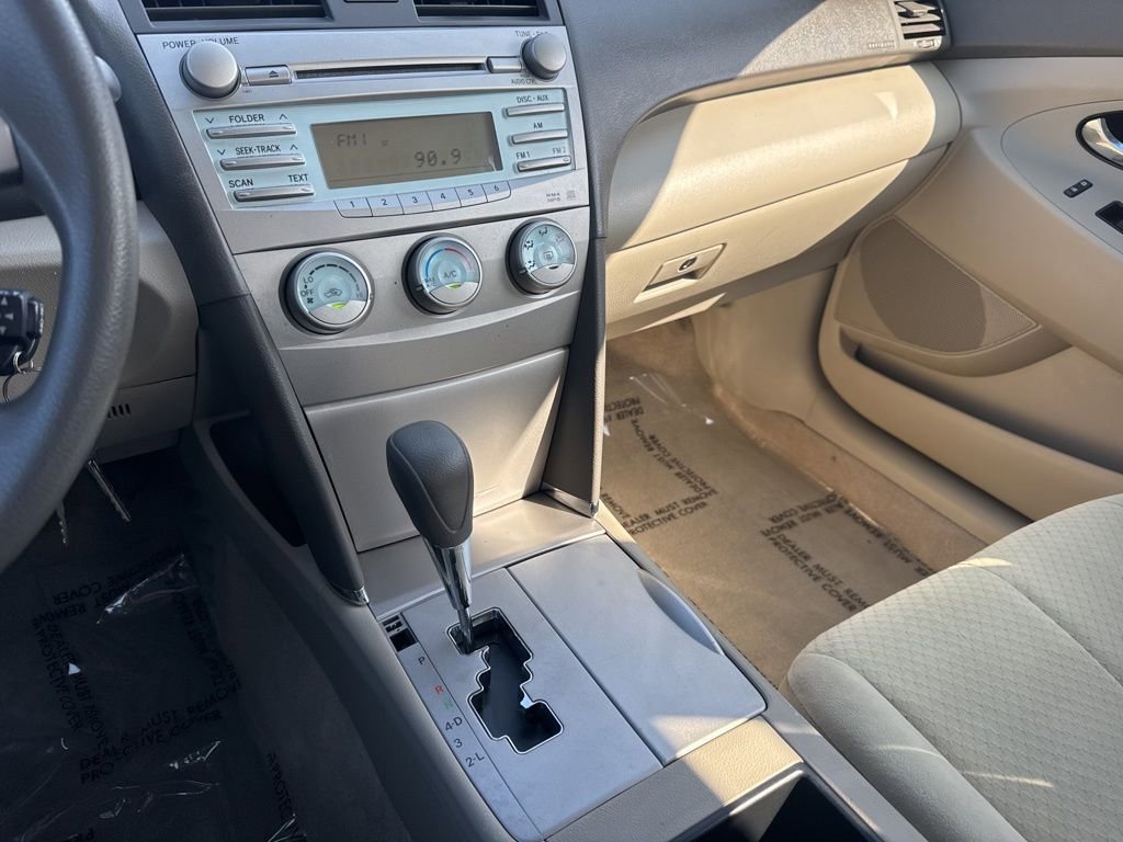 Used 2009 Toyota Camry CE image 17