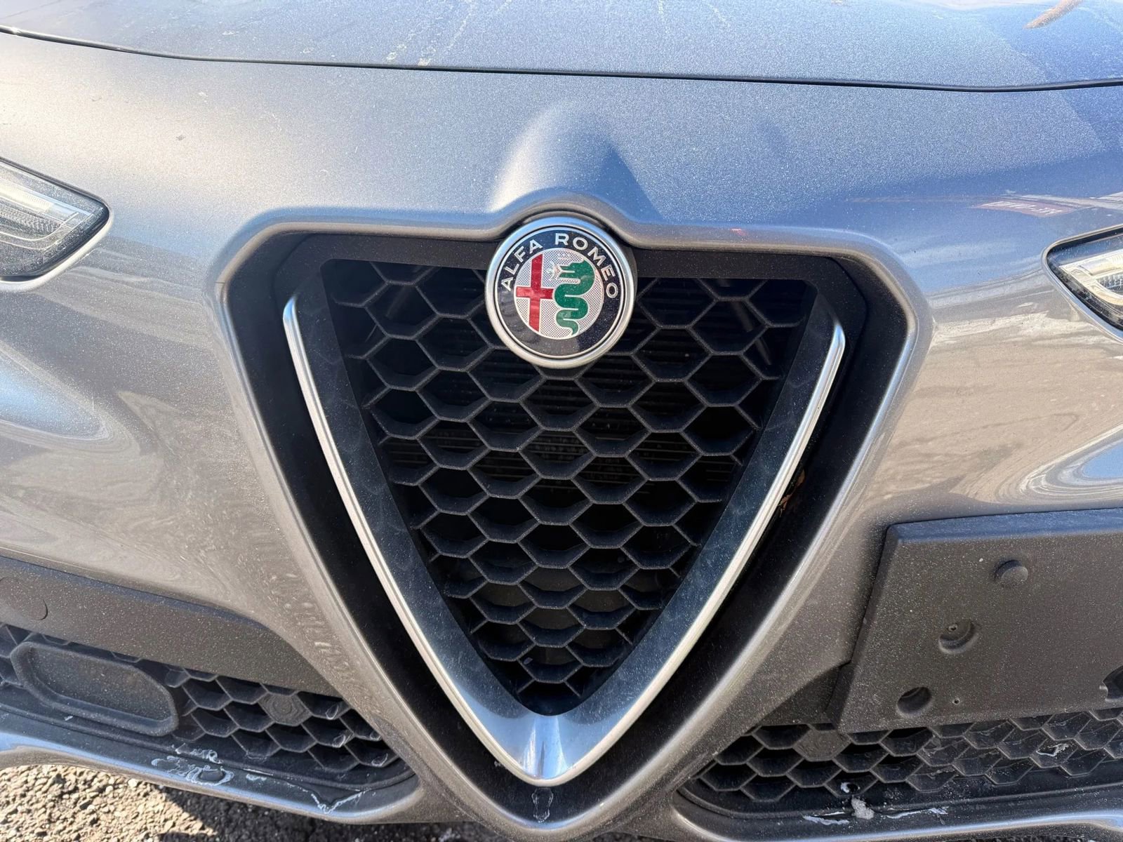 Used 2019 Alfa Romeo Stelvio Ti image 33
