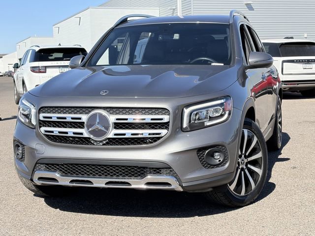 Used 2021 Mercedes-Benz GLB 250 image 3
