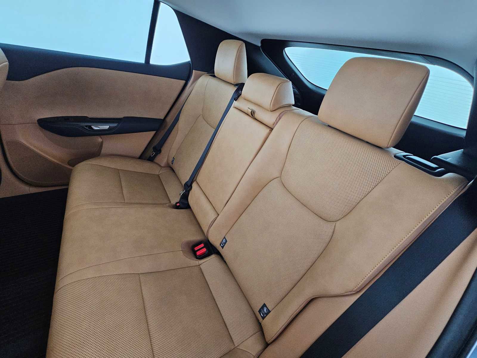 Used 2024 Lexus RZ 300e Premium image 17