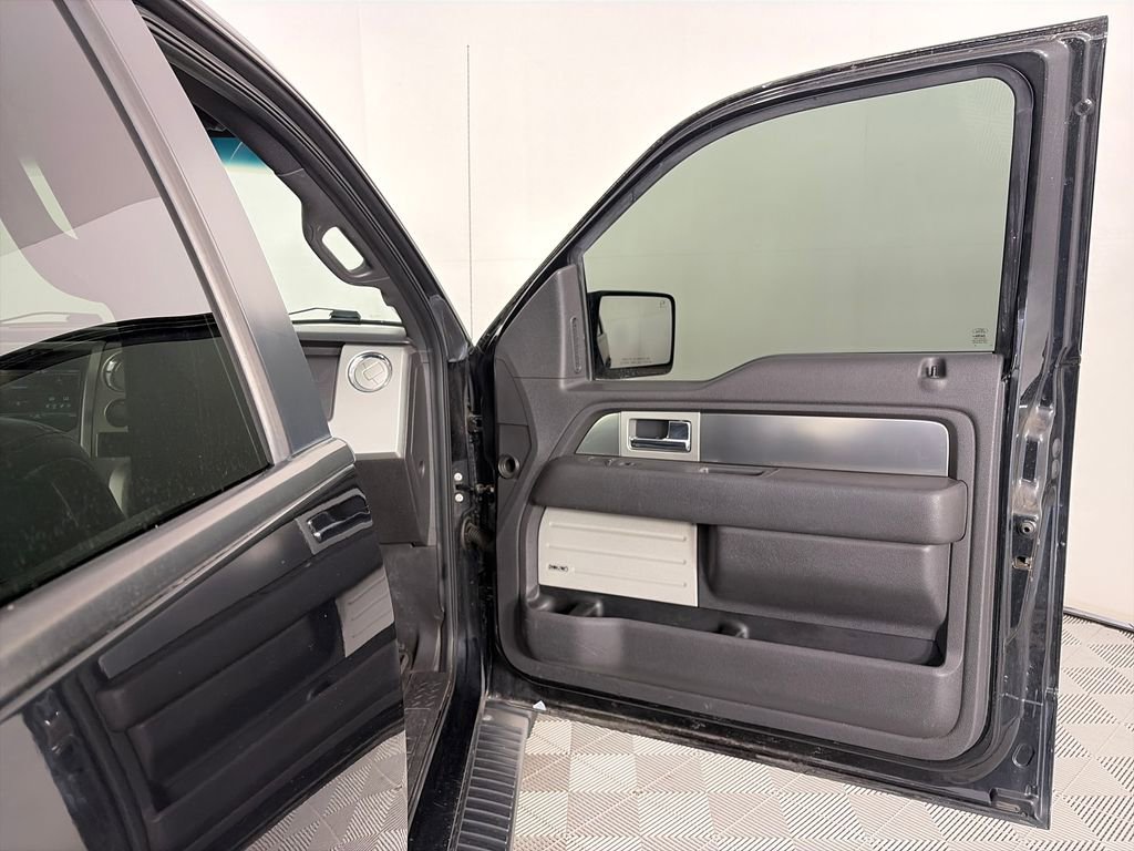 Used 2013 Ford F150 FX4 w/ Luxury Equipment Group AWD/4WD image 30
