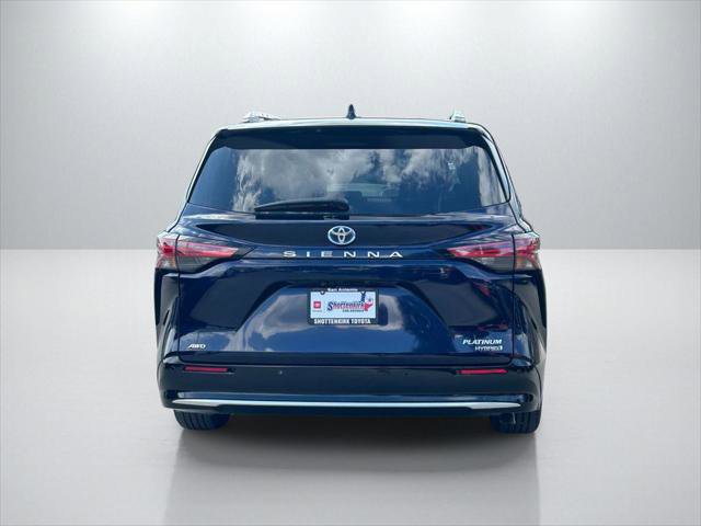 Certified 2024 Toyota Sienna Platinum image 6