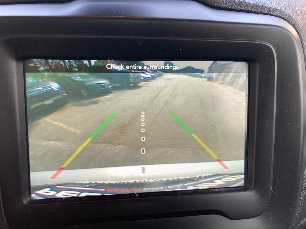 Used 2019 Jeep Renegade Latitude w/ Cold Weather Group AWD/4WD image 25