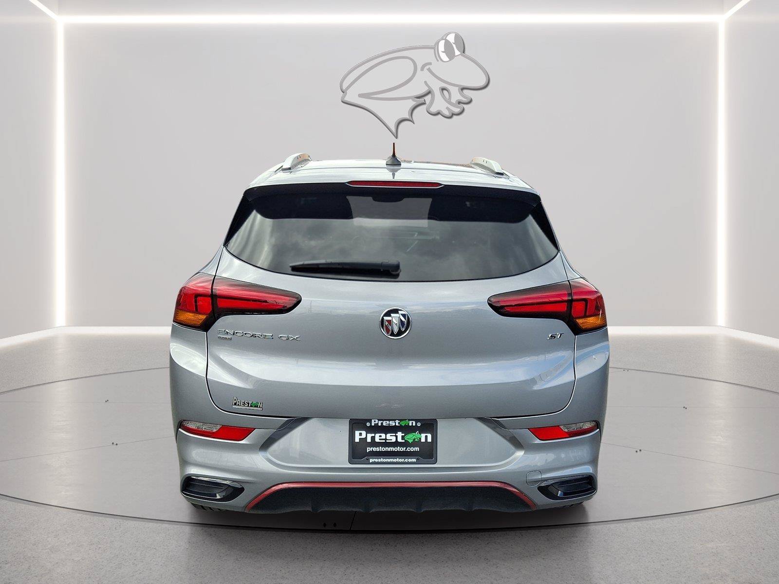 Used 2023 Buick Encore GX Select w/ Sport Touring Package AWD/4WD image 4