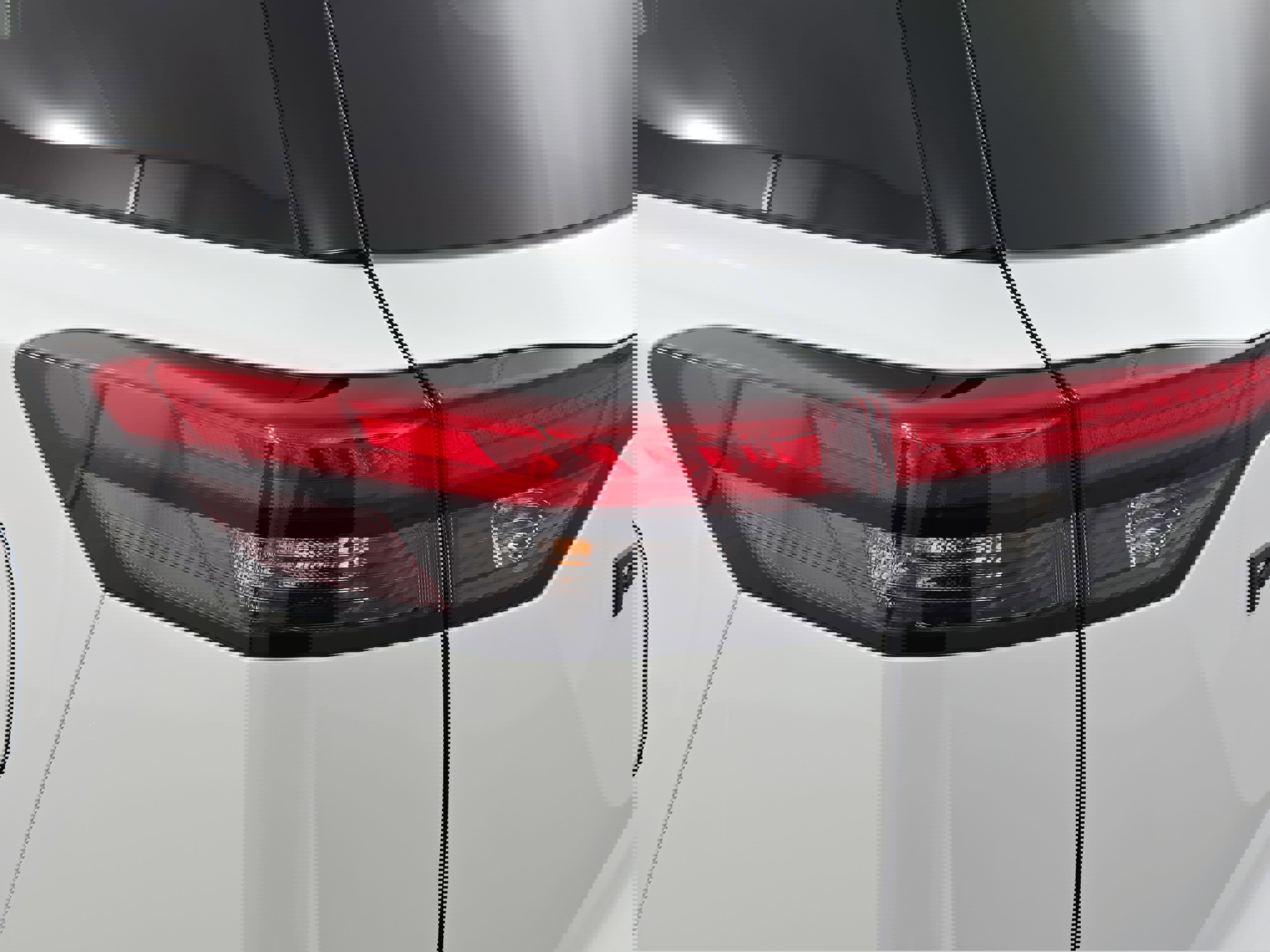 New 2025 Nissan Pathfinder SL image 35