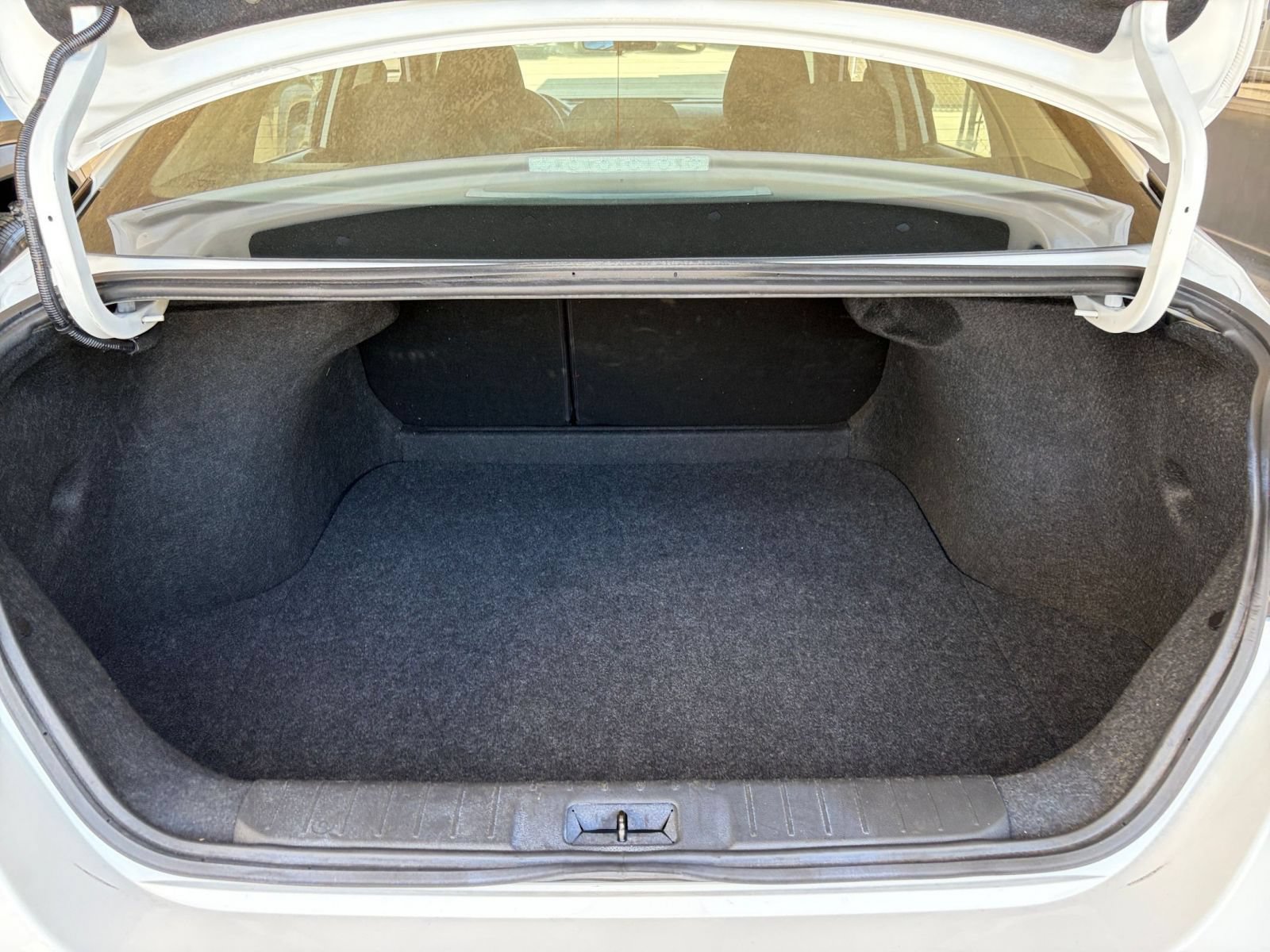 Used 2025 Nissan Sentra S FWD image 28