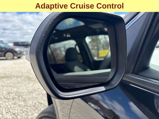 Used 2025 Chevrolet Traverse LT w/ Sun and Wheel Package image 8