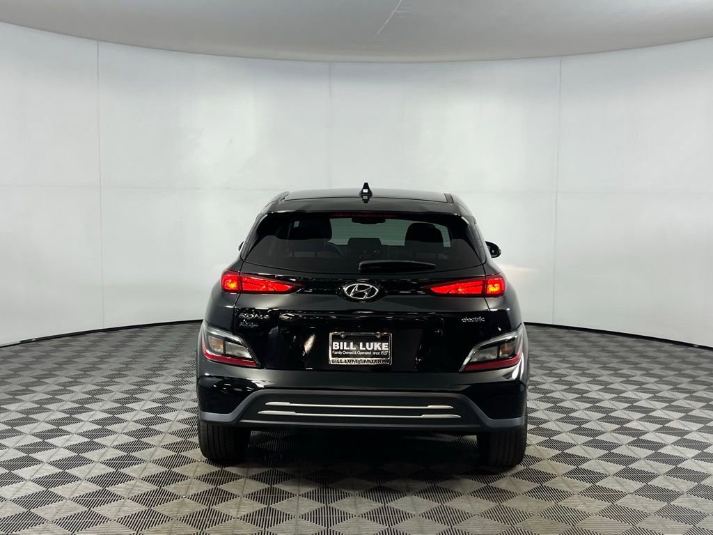 Used 2023 Hyundai Kona SE image 7