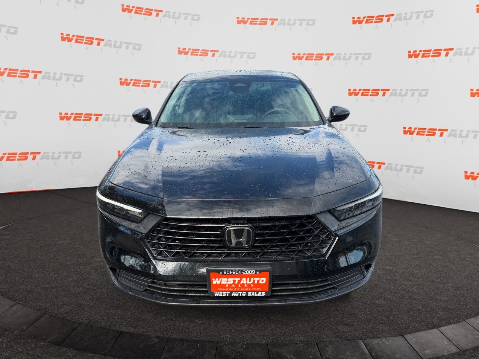 Used 2023 Honda Accord EX image 8