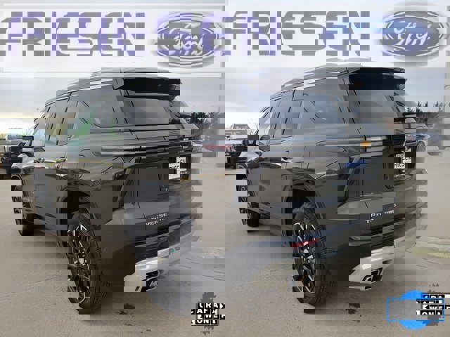 Used 2024 Chevrolet Traverse RS image 6