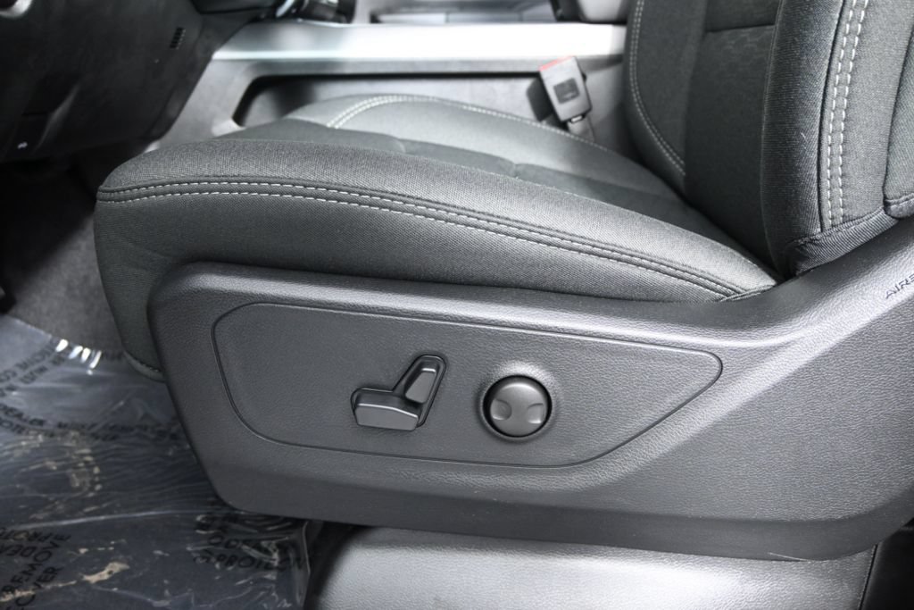 Used 2026 RAM 1500 Big Horn AWD/4WD image 21