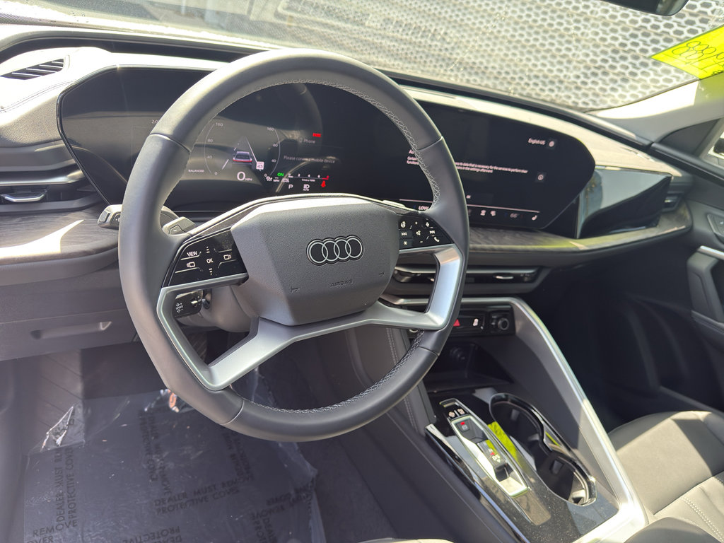 Used 2025 Audi Q5 Premium w/ Convenience Package image 16