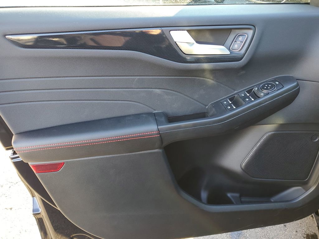 New 2026 Ford Escape ST-Line w/ Tech Pack #1 image 25