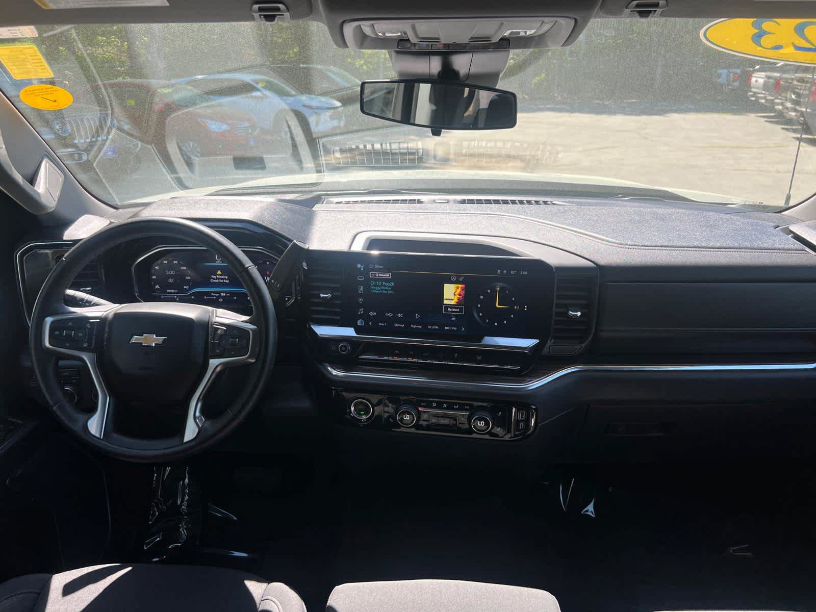 Certified 2023 Chevrolet Silverado 1500 LT AWD/4WD image 32