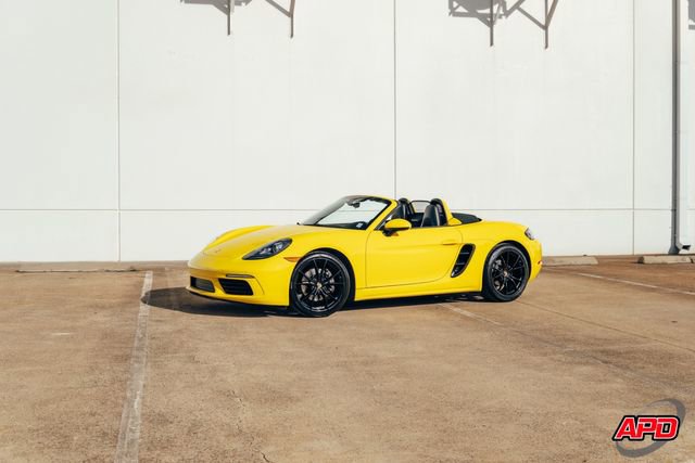 Used 2017 Porsche 718 Boxster image 19