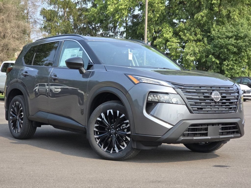 New 2026 Nissan Rogue Dark Armor AWD/4WD image 2