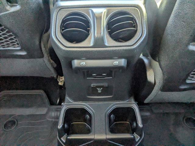 Used 2022 Jeep Wrangler Unlimited Rubicon w/ Xtreme Recon 35" Tire Package image 19