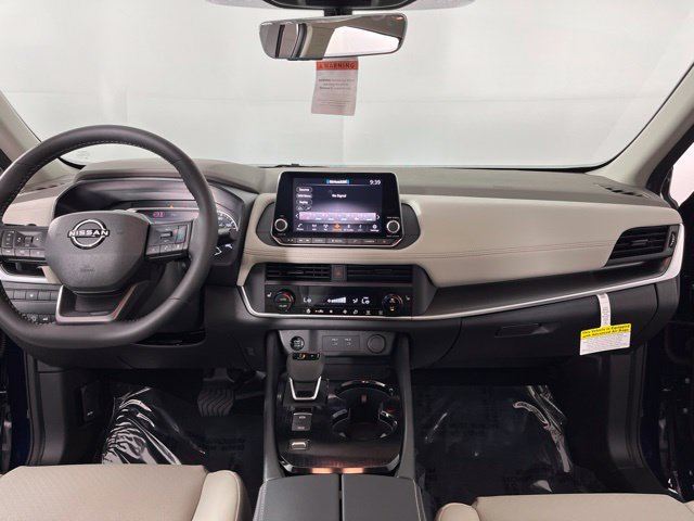 New 2026 Nissan Rogue Dark Armor FWD image 39