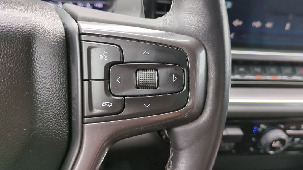 Used 2023 Chevrolet Silverado 1500 High Country w/ Z71 Off-Road Package image 24