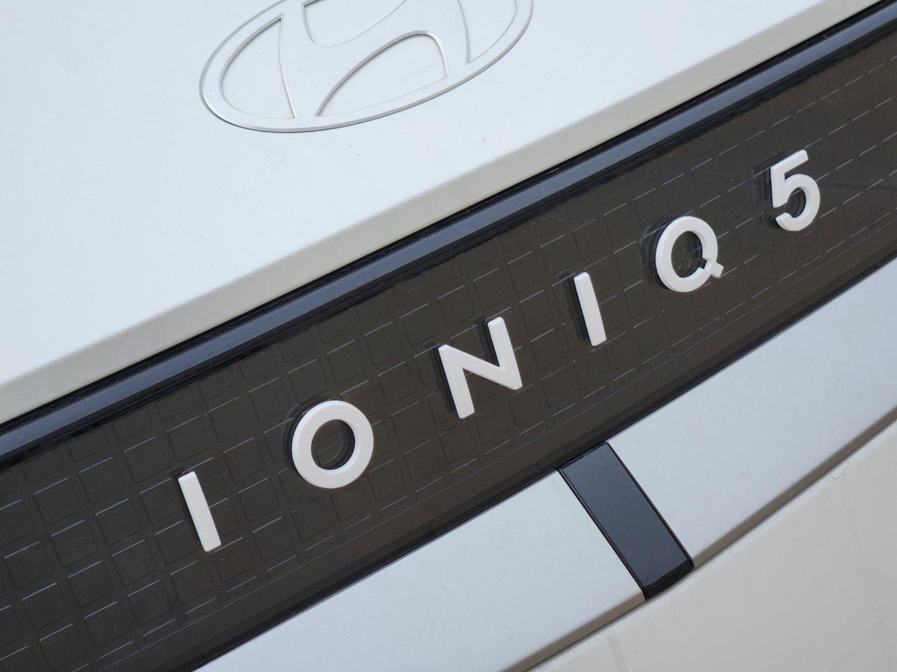 New 2026 Hyundai Ioniq 5 SEL RWD image 8