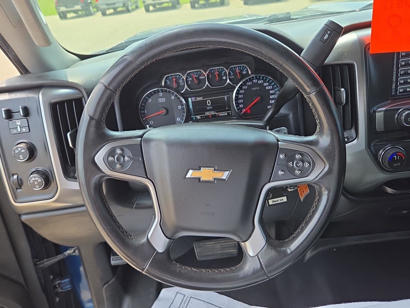 Used 2015 Chevrolet Silverado 2500 LT w/ LT Convenience Package AWD/4WD image 24