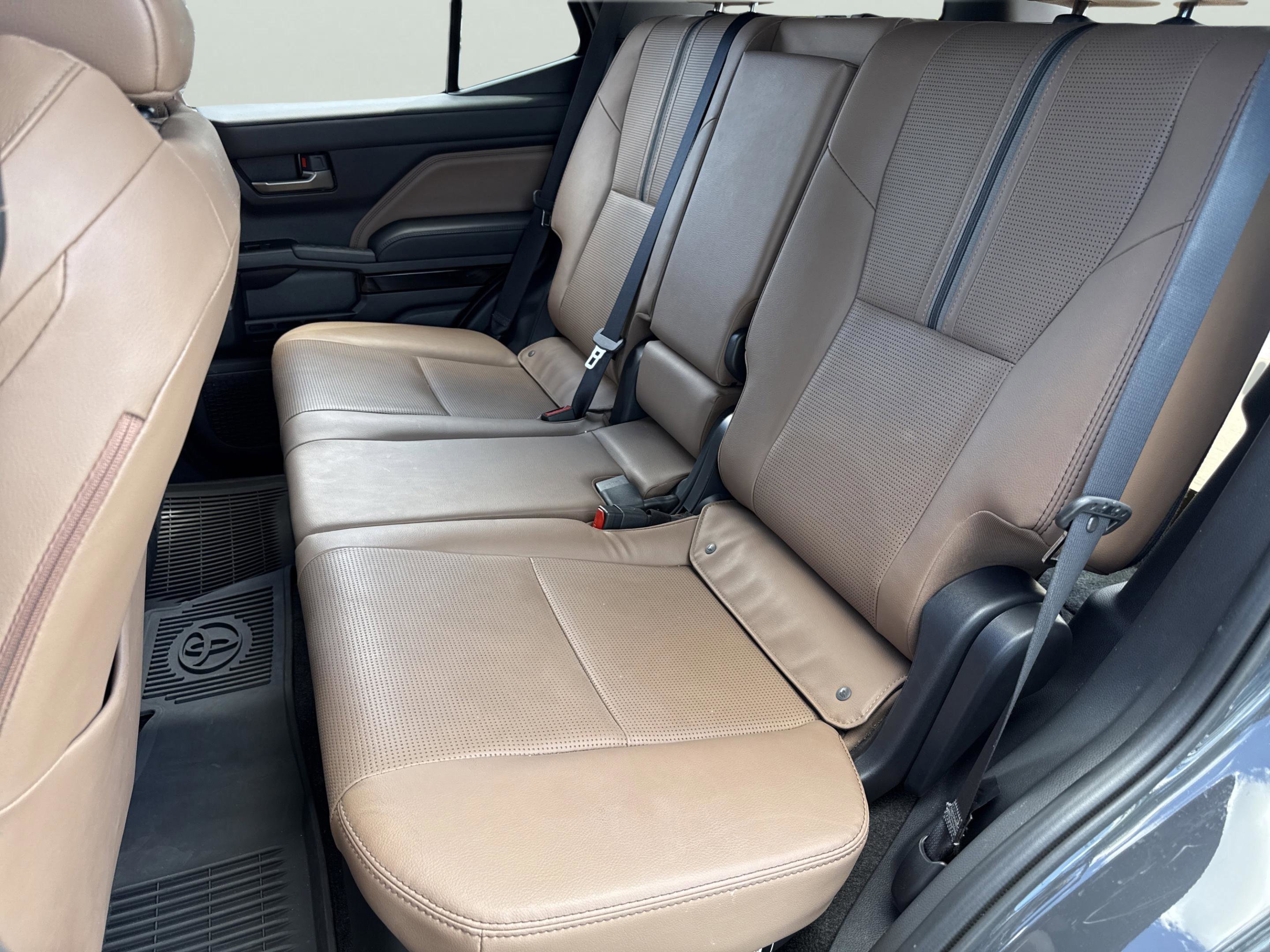 Used 2025 Toyota 4Runner TRD Sport Premium AWD/4WD image 26