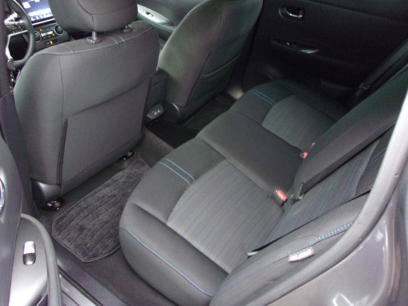 Used 2022 Nissan Leaf S FWD image 27