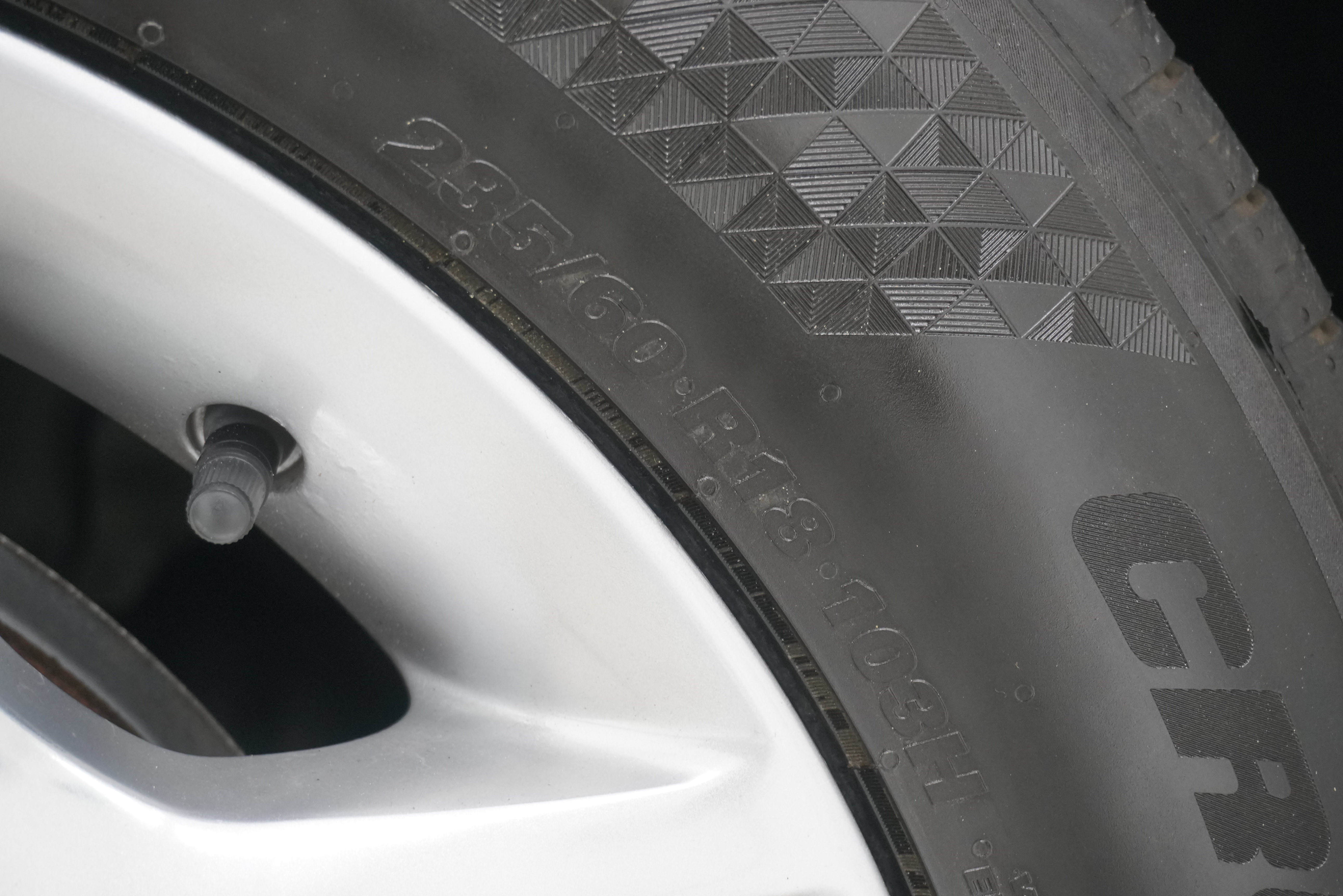 Used 2018 Chrysler Pacifica Limited FWD image 33