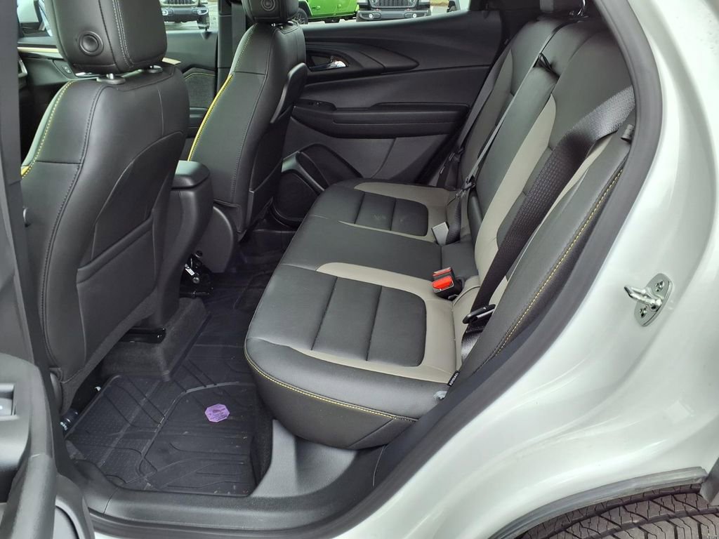 Used 2026 Chevrolet TrailBlazer ACTIV w/ Driver Confidence Package image 25