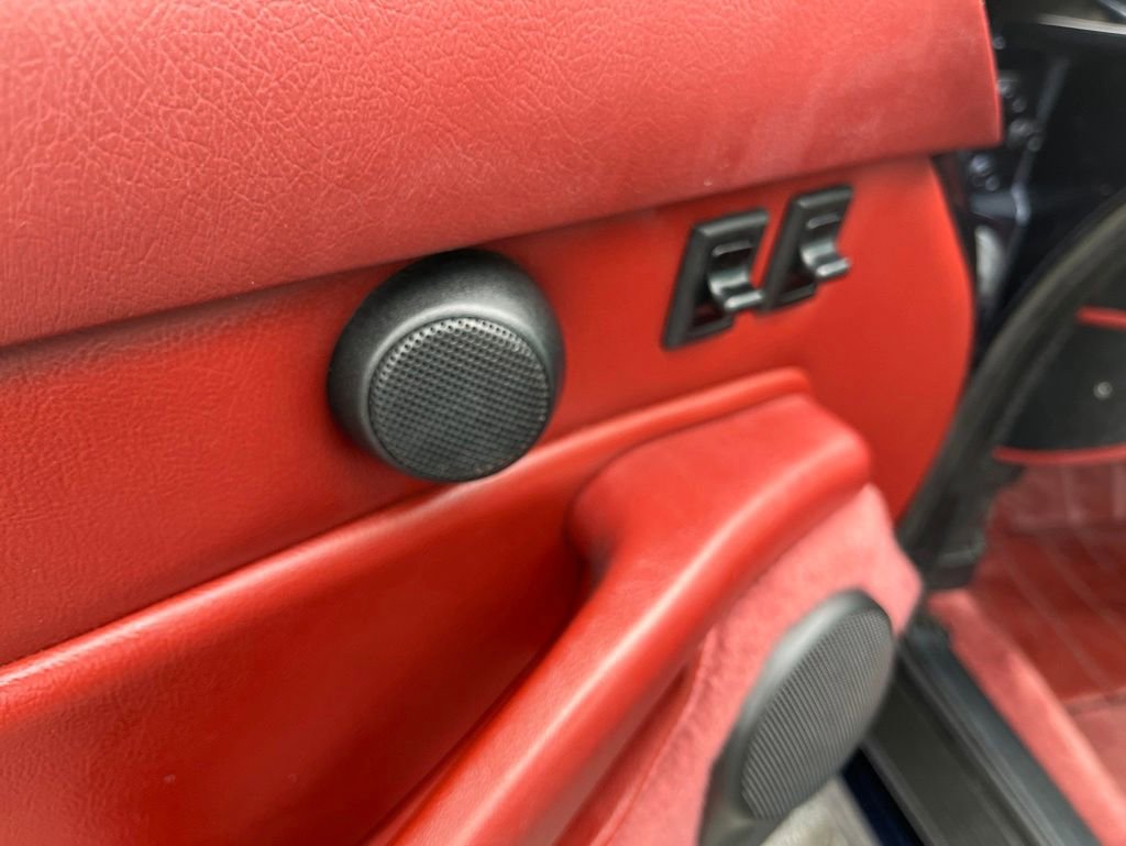 Used 1996 Porsche 911 Targa RWD image 38