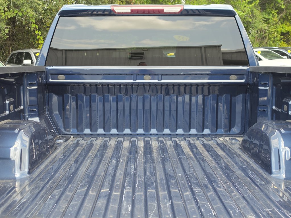 Used 2022 Chevrolet Silverado 1500 Custom RWD image 9