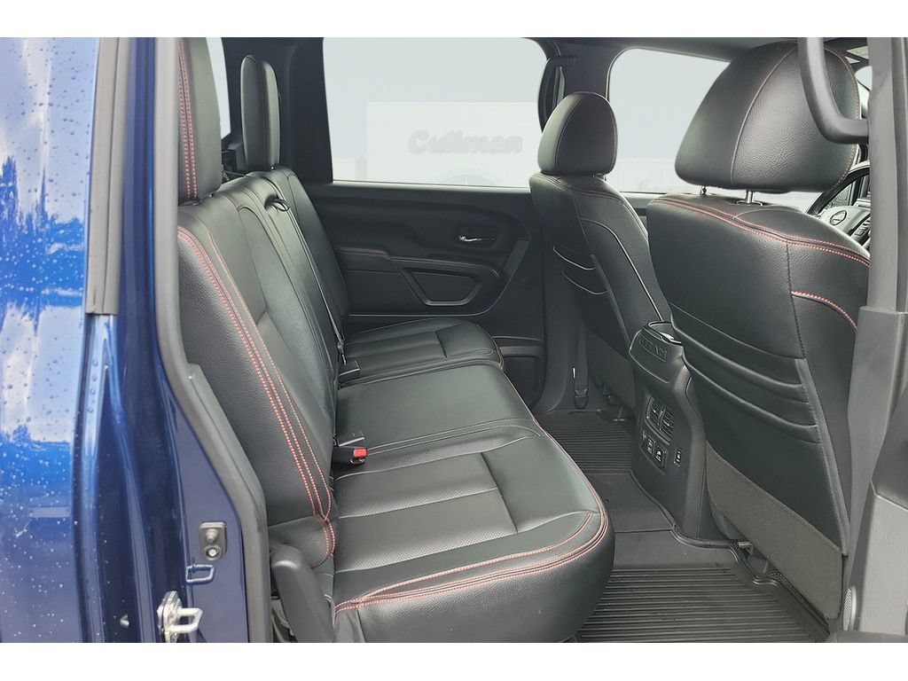 Used 2021 Nissan Titan PRO-4X w/ Pro-4x Convenience Package AWD/4WD image 18