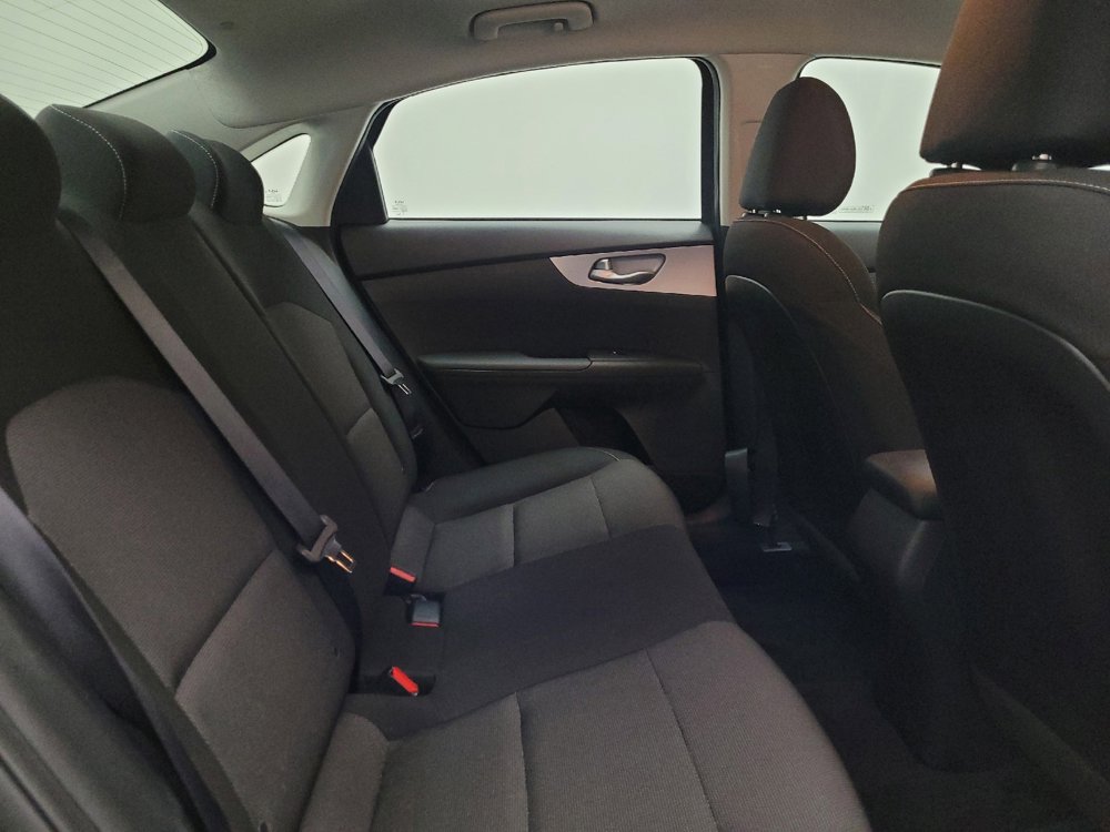 Used 2023 Kia Forte LXS image 19