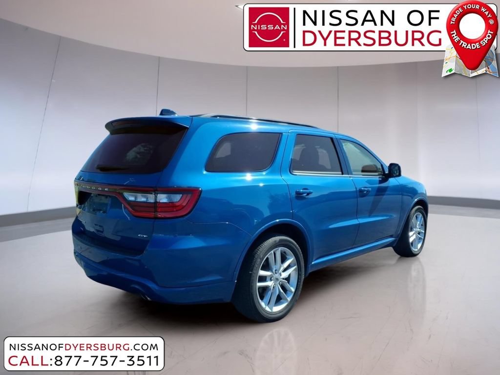 Used 2024 Dodge Durango GT RWD image 3