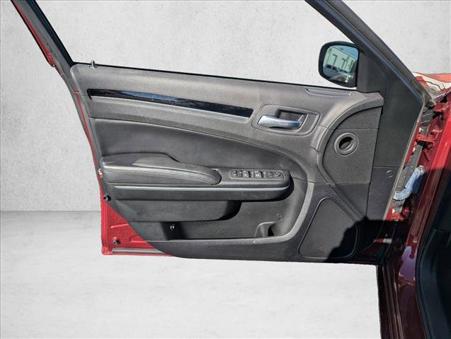 Used 2023 Chrysler 300 Touring w/ Sport Appearance Package image 19