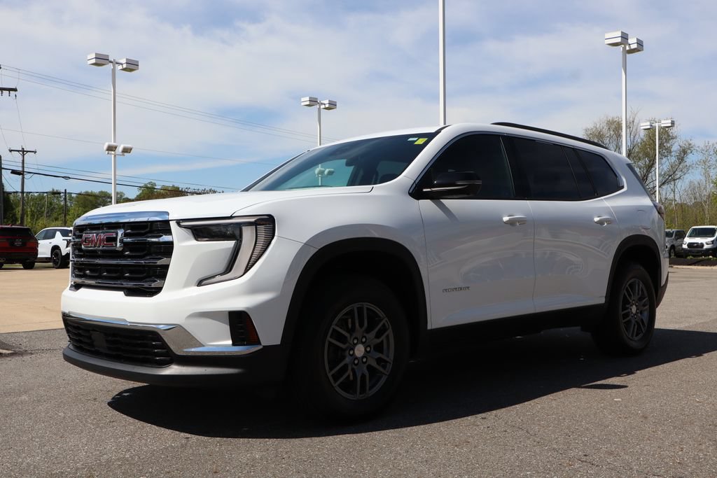 Used 2025 GMC Acadia Elevation FWD image 8