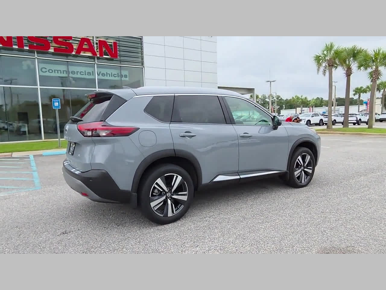 Used 2021 Nissan Rogue SL w/ Premium Package FWD image 34