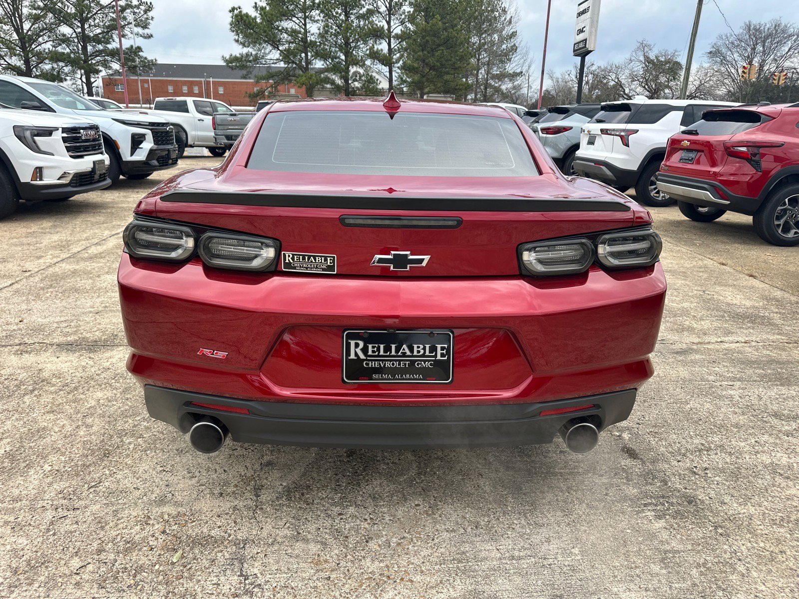 Used 2023 Chevrolet Camaro LT w/ RS Package image 5