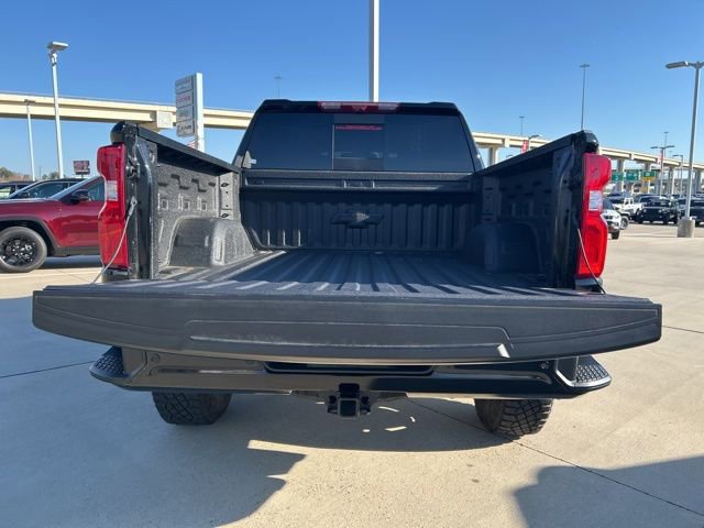 Used 2025 Chevrolet Silverado 1500 ZR2 w/ Technology Package AWD/4WD image 12