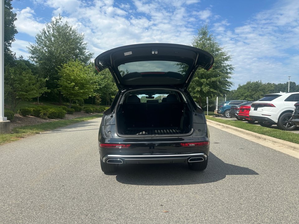Certified 2024 Audi Q5 2.0T Prestige w/ Prestige Package AWD/4WD image 14