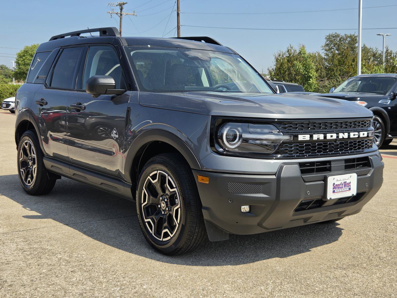 Used 2026 Ford Bronco Sport Outer Banks w/ Outer Banks Tech Package+ AWD/4WD image 3