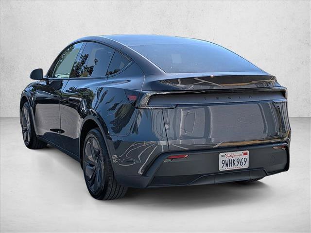 Used 2026 Tesla Model Y 2WD image 8