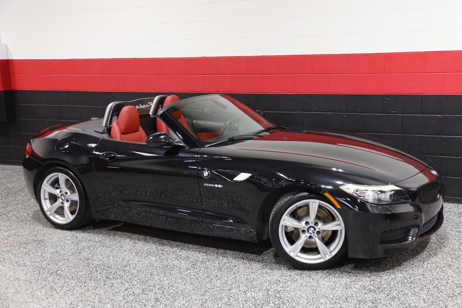 Used 2012 BMW Z4 sDrive28i w/ M Sport Pkg image 2