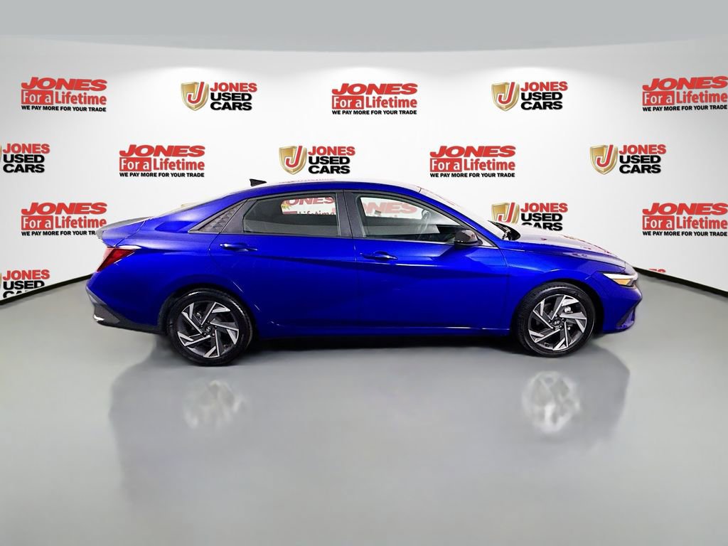 Certified 2025 Hyundai Elantra Sport FWD image 16